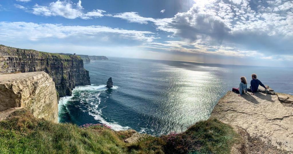 Lahinch -Beach -Surf- Hostel Ngoại thất bức ảnh